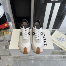 Loewe Sneakers